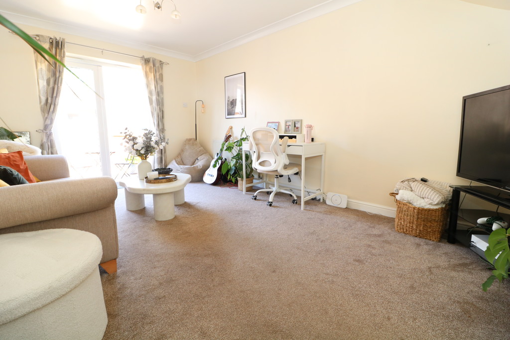 Property Image 0 Property Image 0