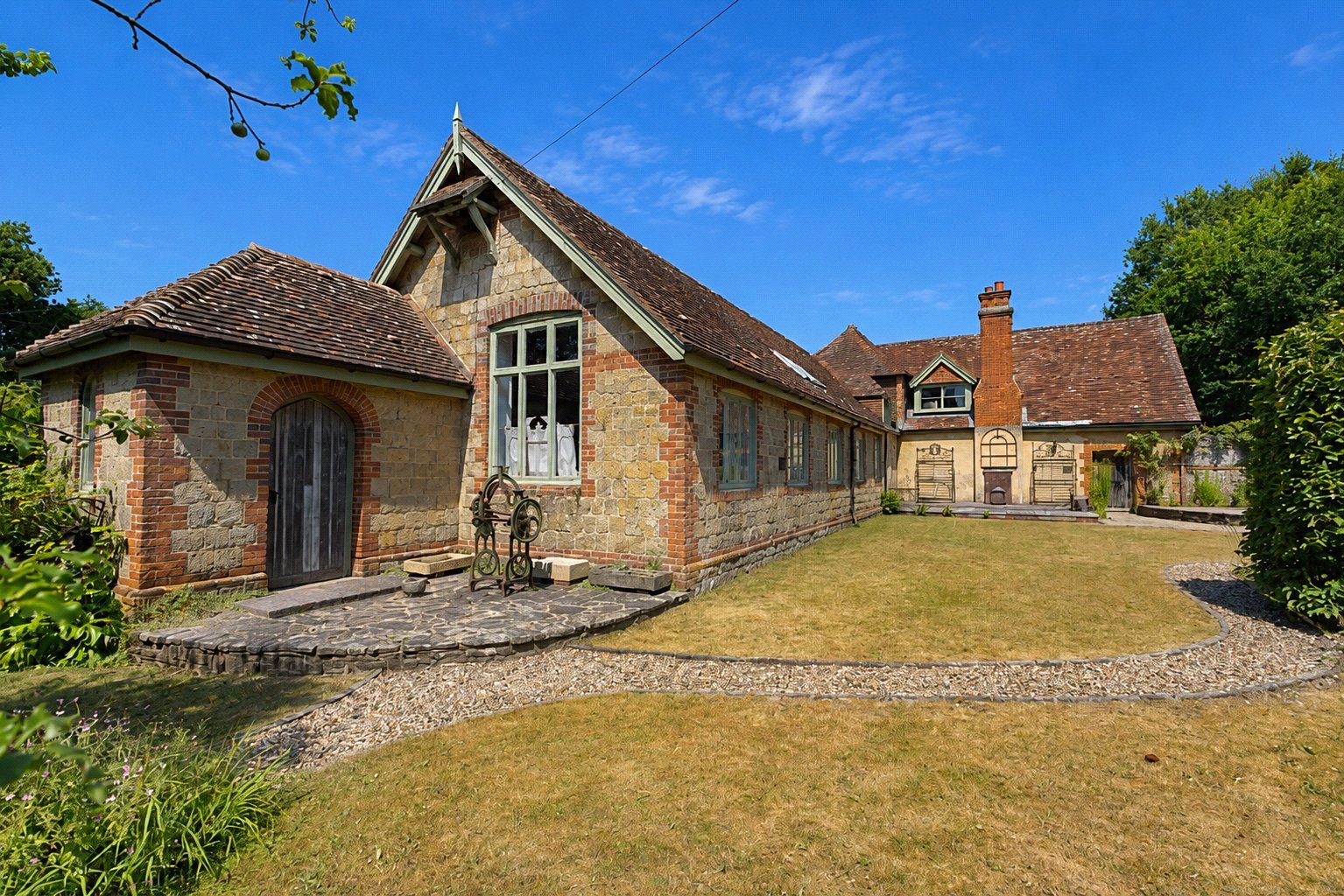 Property Image 0 Image 0
