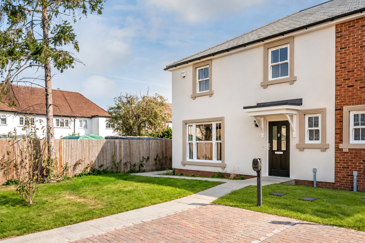 Property Image 0 Image 0