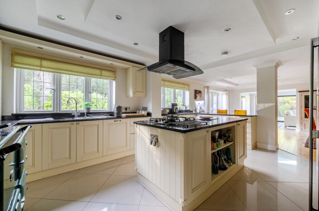 Property Image 0 Property Image 0