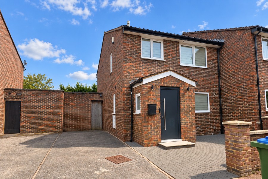 Property Image 0 Image 0