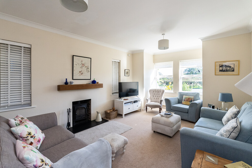 Property Image 0 Property Image 0