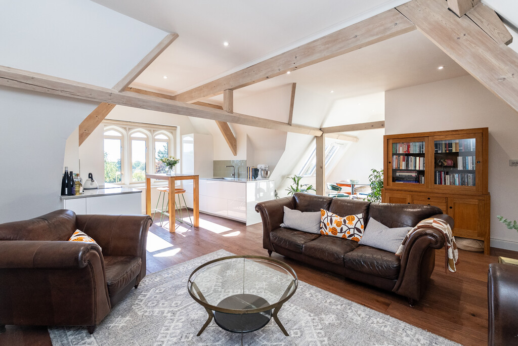 Property Image 0 Image 0