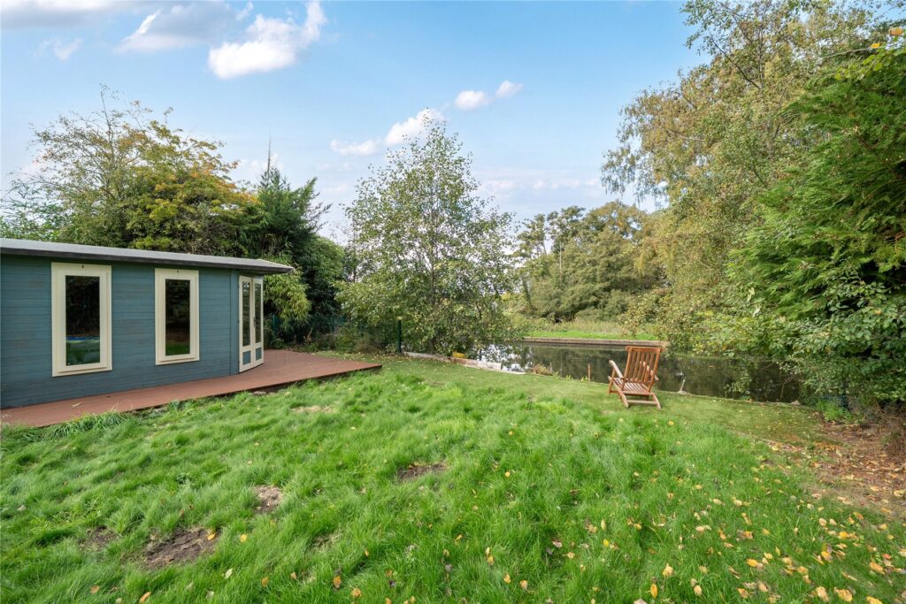 Property Image 0 Property Image 0