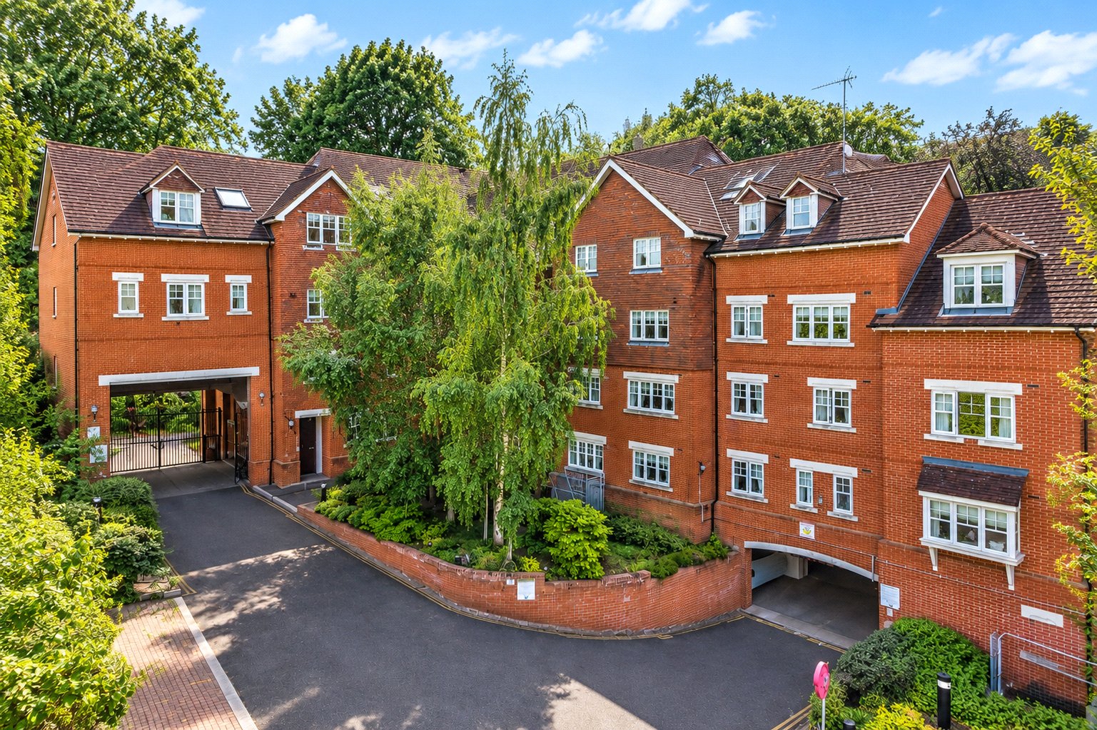 Property Image 0 Image 0
